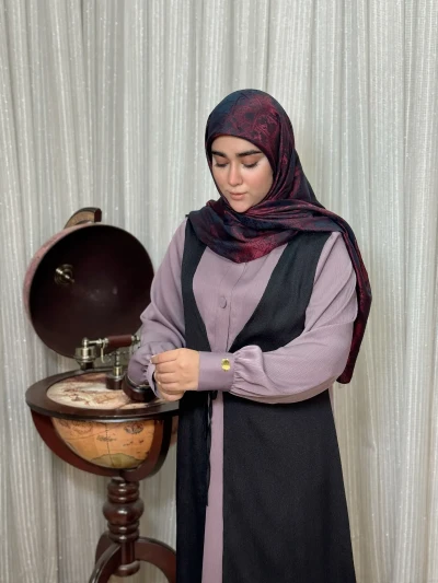 عبا زنانه کریشه دینا
