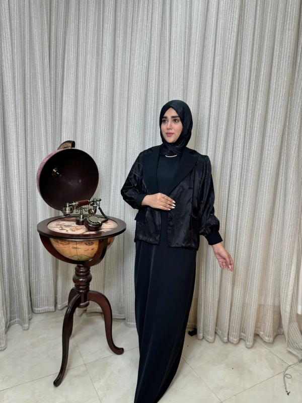 کت و سارافون زنانه کرپ لاکچری نیکا
