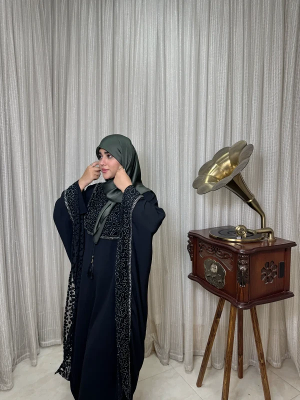عبا زنانه ابروبادی گلشن