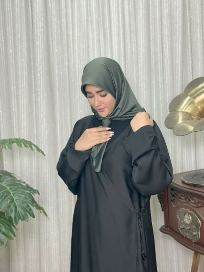 عبا زنانه کدB کن کن ندا آیدا