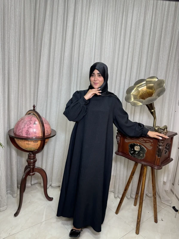 عبا زنانه کدB کرپ شانتون روژا