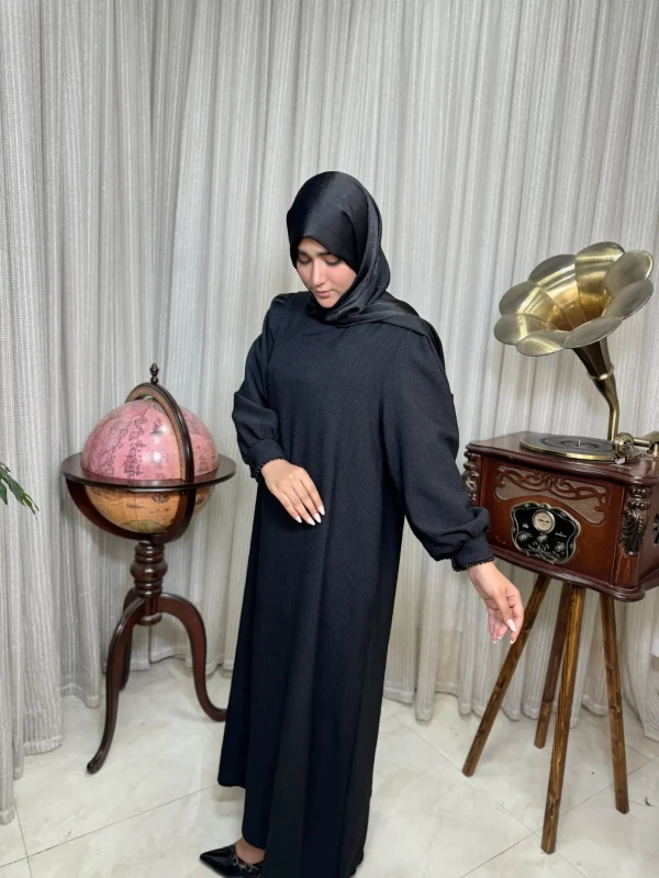 عبا زنانه کدB کرپ شانتون روژا