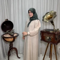 عبا زنانه کدB کرپ شانتون روژا