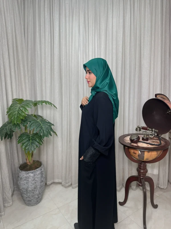عبا زنانه کدB کرپ لاکچری غنچه