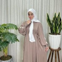 عبا زنانه مجلسی کریشه لاینی نغمه