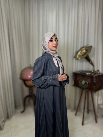 عبا زنانه مجلسی کریشه لاینی آروا