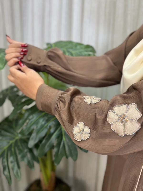 عبا زنانه مجلسی کریشه لاینی نغمه
