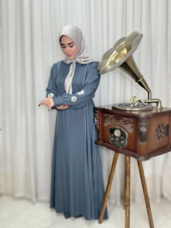 عبا زنانه مجلسی کریشه لاینی نغمه