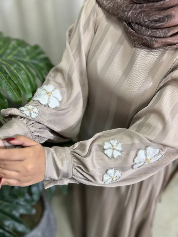 عبا زنانه مجلسی کریشه لاینی نغمه