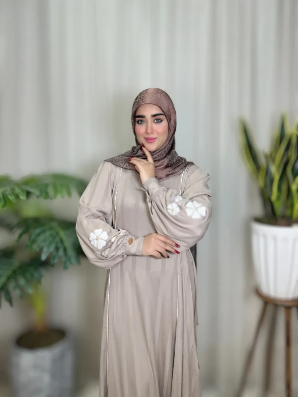 عبا زنانه مجلسی کریشه لاینی نغمه