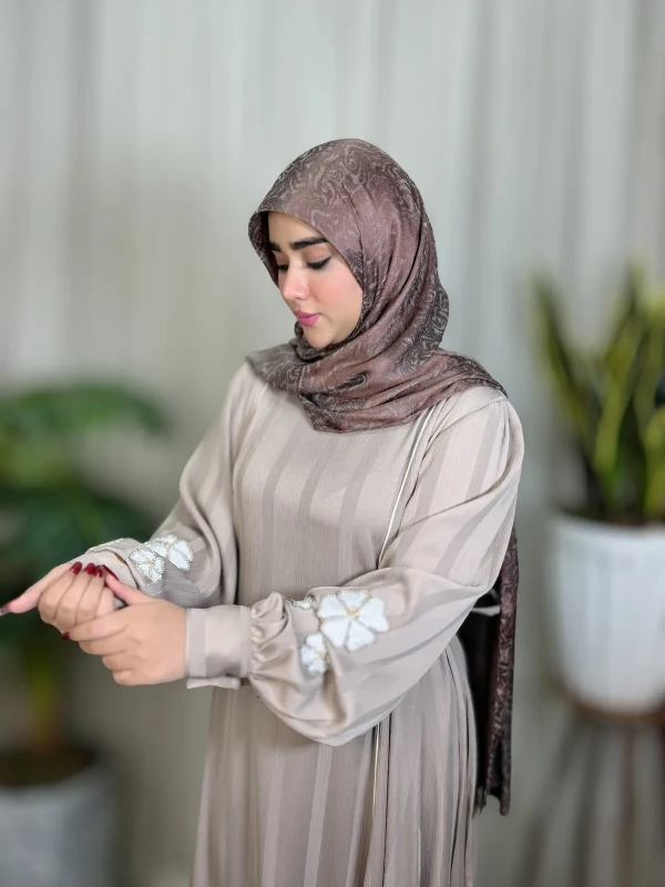 عبا زنانه مجلسی کریشه لاینی نغمه