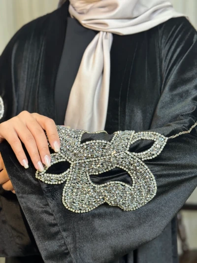عبا زنانه مجلسی مخمل پروانه