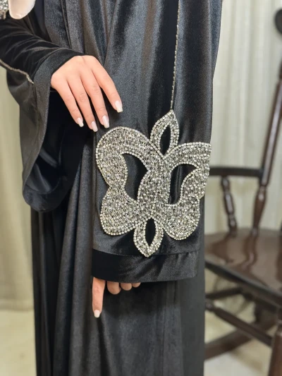 عبا زنانه مجلسی مخمل پروانه