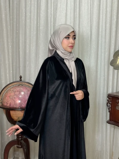 عبا زنانه مجلسی مخمل سروناز
