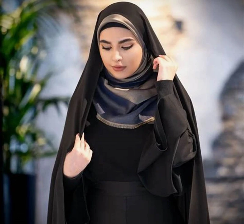راهنمای کامل نگهداری چادر مشکی زنانه