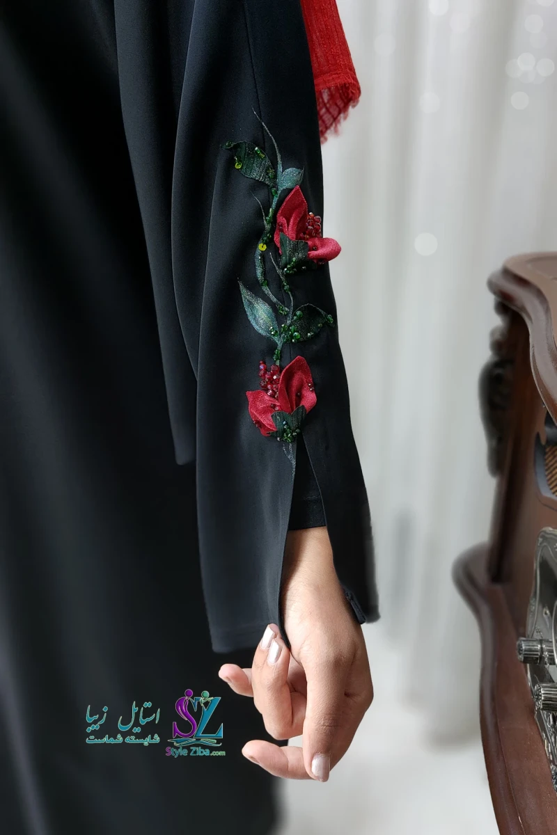 کادو برای شب یلدا: لباس یلدایی زنانه انتخابی شیک و متفاوت برای عزیزانتان